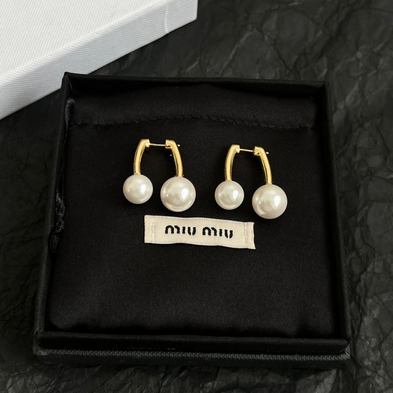 Miu Miu Earrings Effortless 211138