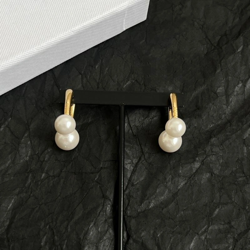 Miu Miu Earrings Effortless 211138