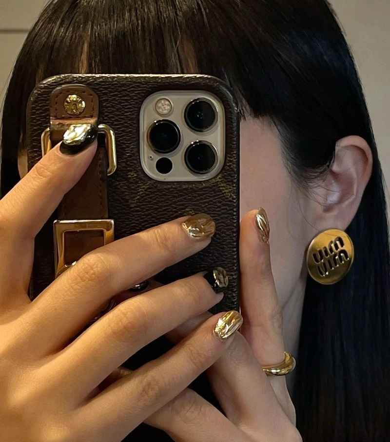Minimalist Miu Miu Earrings 211134