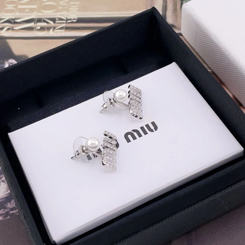 Miu Miu Earrings WaterResistant 211126