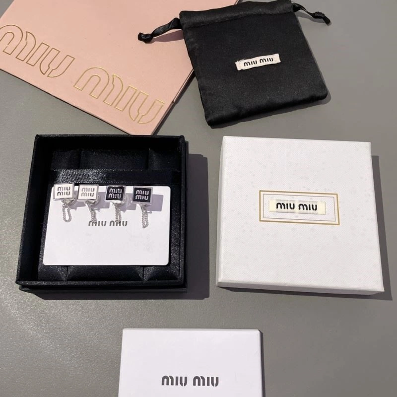 Miu Miu Earrings SmoothTexture 210504