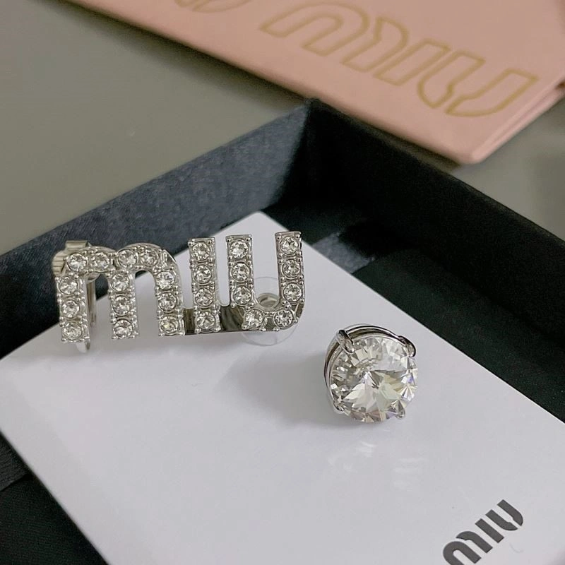 Miu Miu Earrings SoftTouch 210518