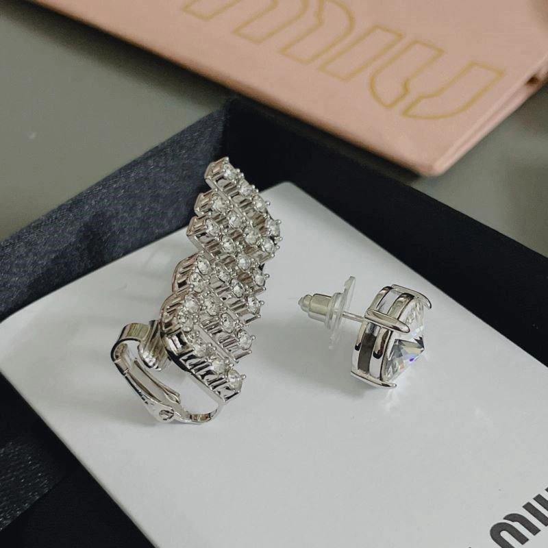 Miu Miu Earrings SoftTouch 210518