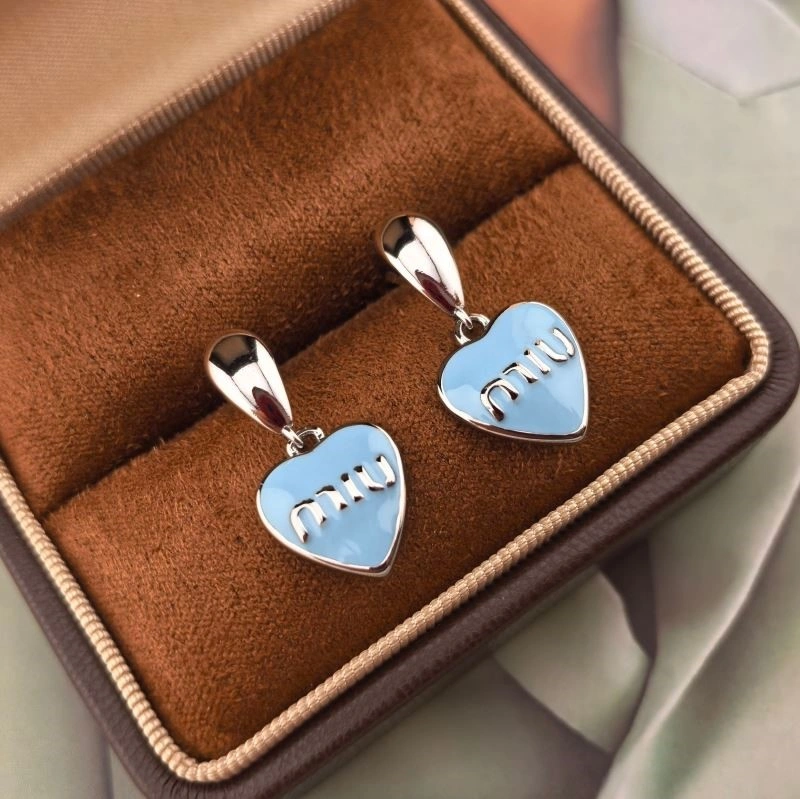 Miu Miu Earrings Sophisticated 209738