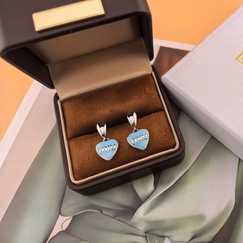 Miu Miu Earrings Sophisticated 209738