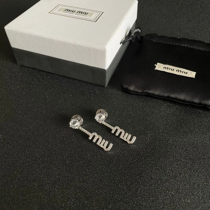 Miu Miu Earrings Compact 209748