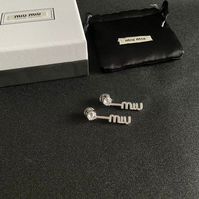 Miu Miu Earrings Compact 209748