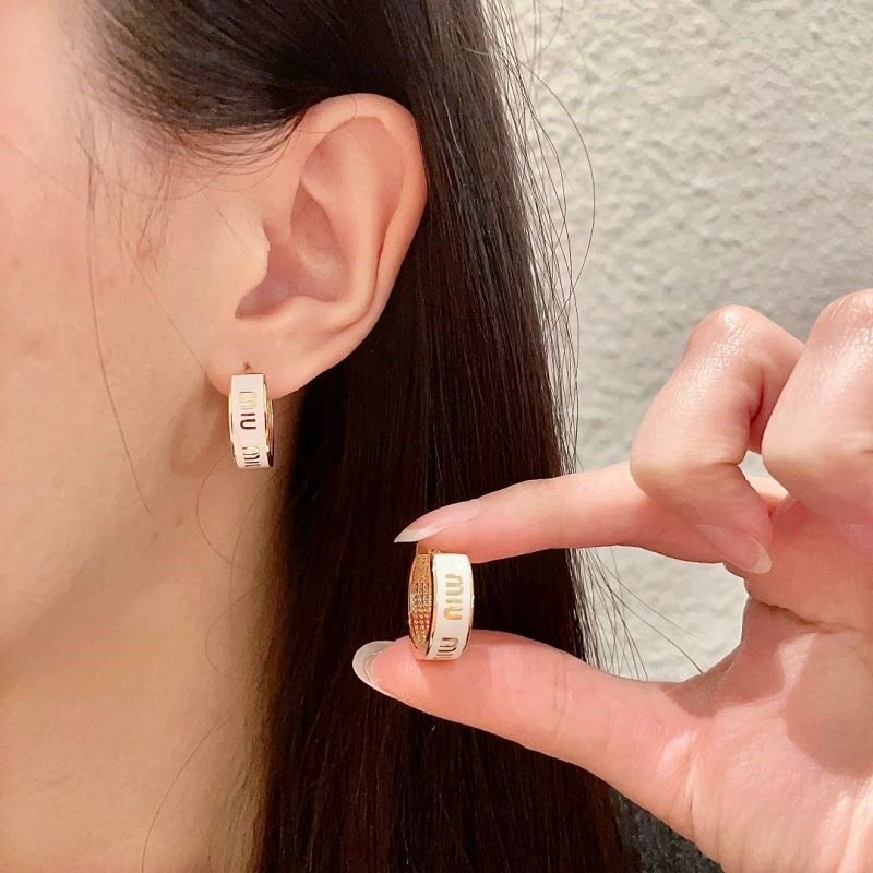 Miu Miu Earrings Stylish 209709