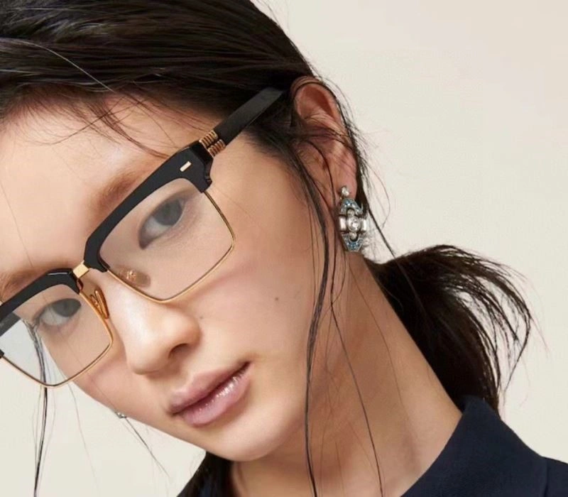 Miu Miu Earrings Bright 209708