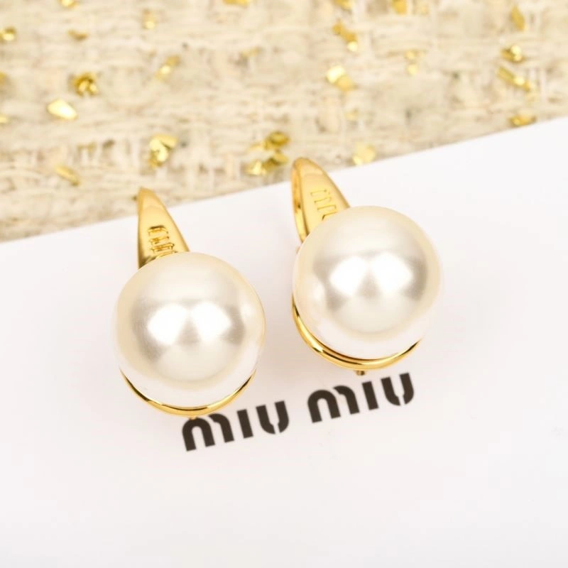 Miu Miu Earrings Modern 209702