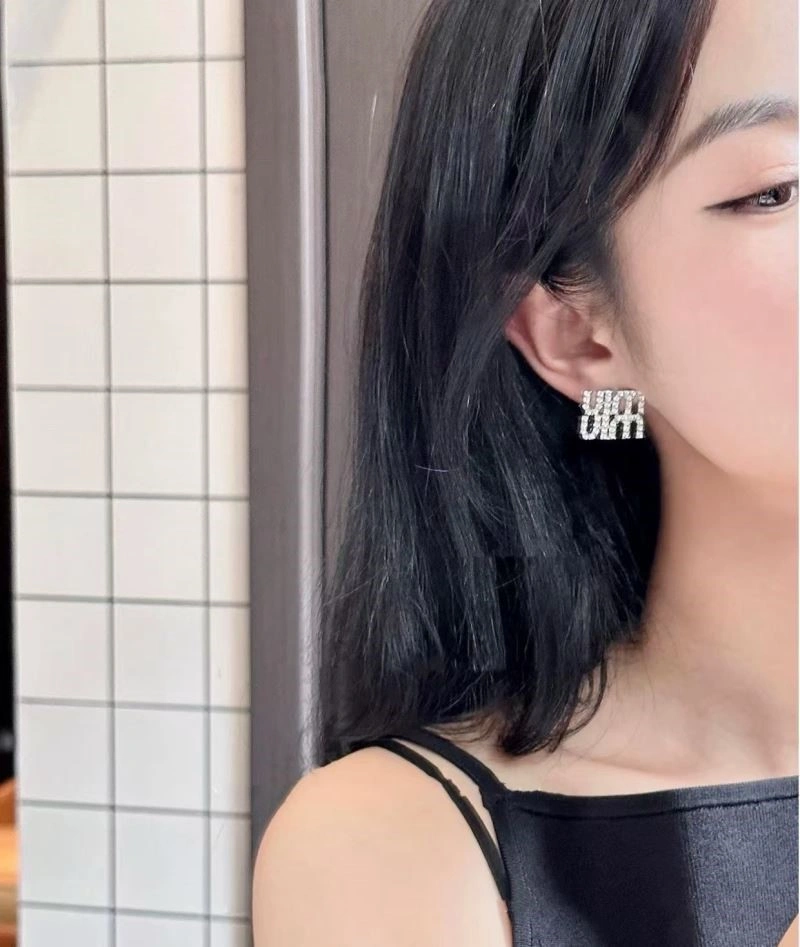 Miu Miu Earrings Unique 209222