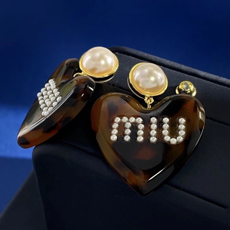 Miu Miu Earrings Sporty 209204