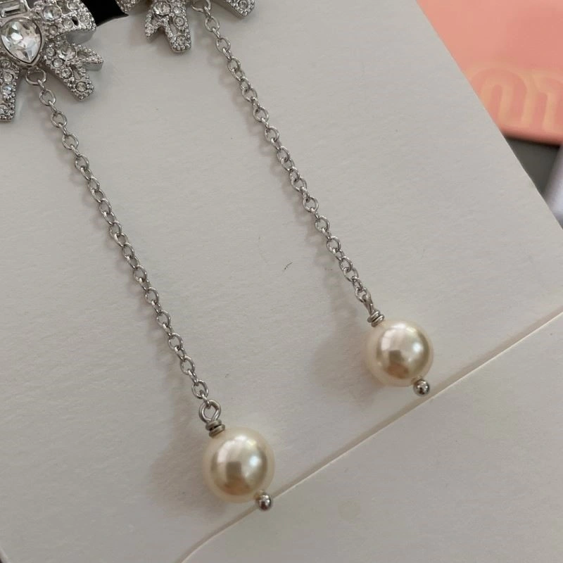 Miu Miu Earrings Stretchable 209190