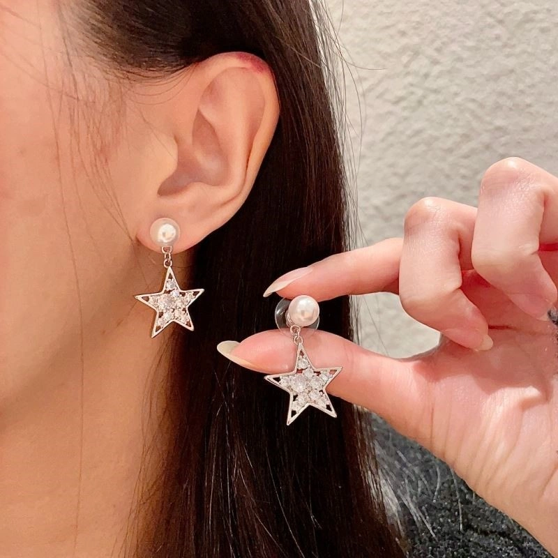 Miu Miu Earrings Comfortable 209186
