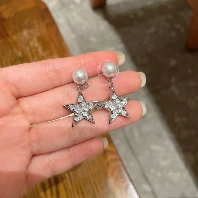 Miu Miu Earrings Comfortable 209186