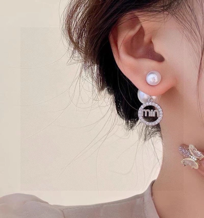 Miu Miu Earrings SmoothTexture 208538