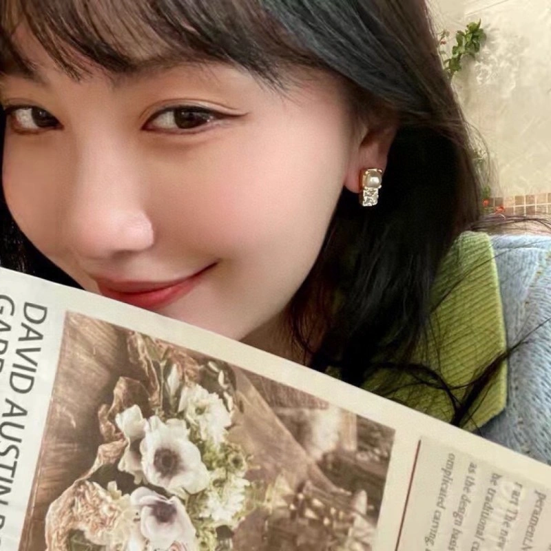 Flexible Miu Miu Earrings 208541