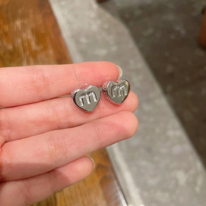 Miu Miu Earrings Supportive 208548