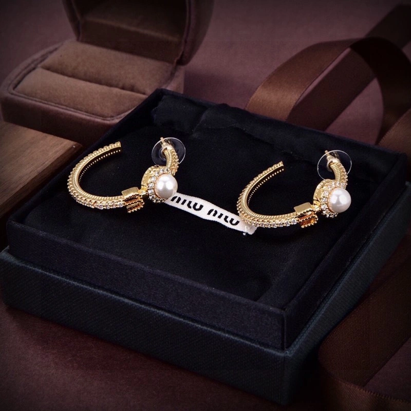 Miu Miu Earrings Reliable 207843