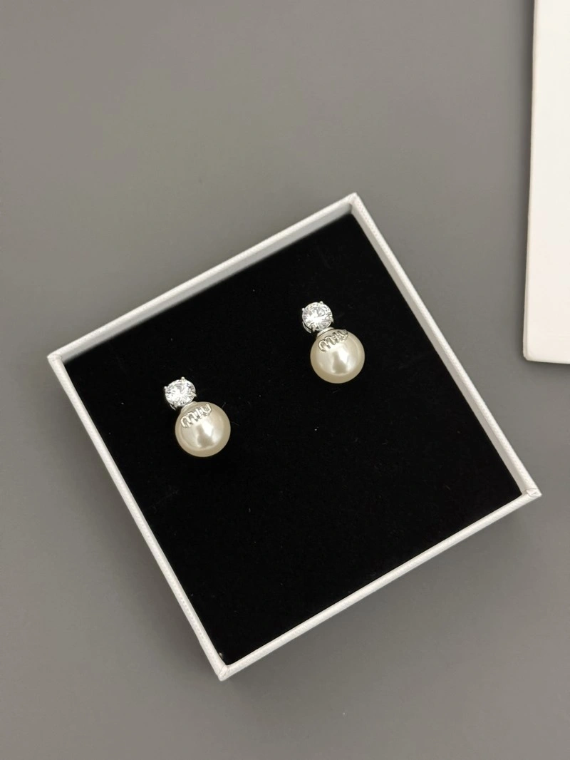 Miu Miu Earrings Breathable 207839