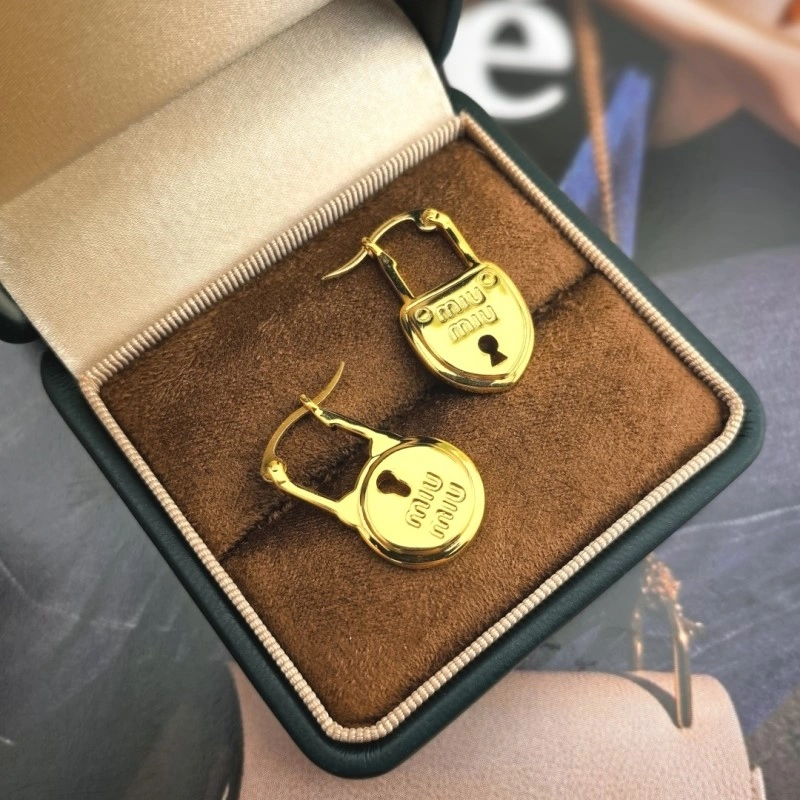 Miu Miu Earrings Supportive 207836