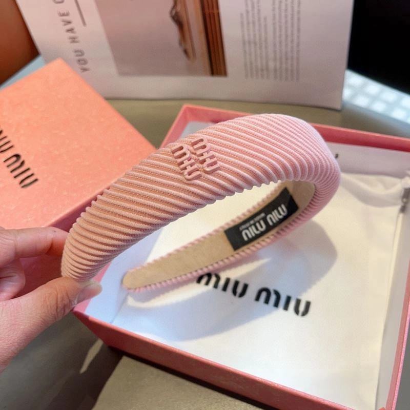 EyeCatching Miu Miu Hair Hoop 262916
