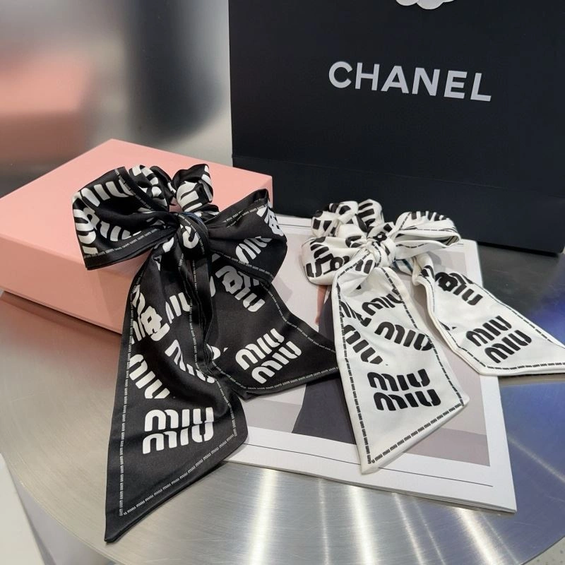 Miu Miu Hair Hoop Fashionable 264026