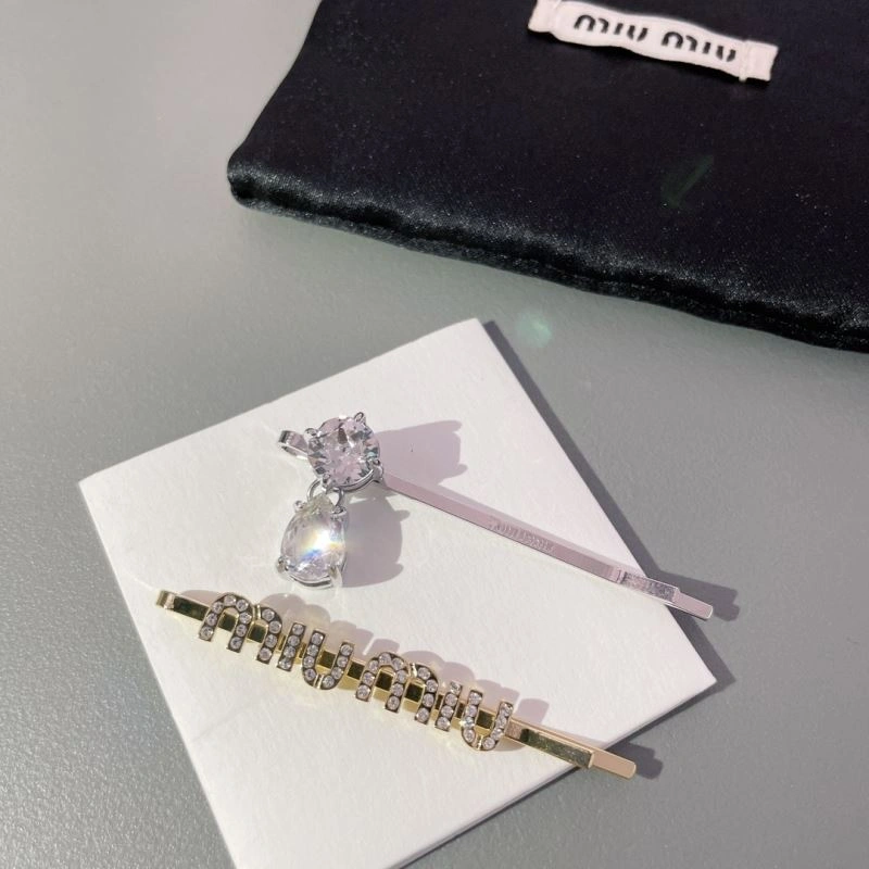MoistureWicking Miu Miu Hairpins 213847