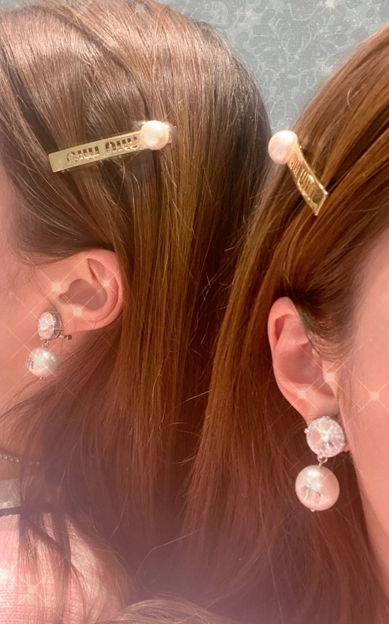 OdorResistant Miu Miu Hairpins 213413