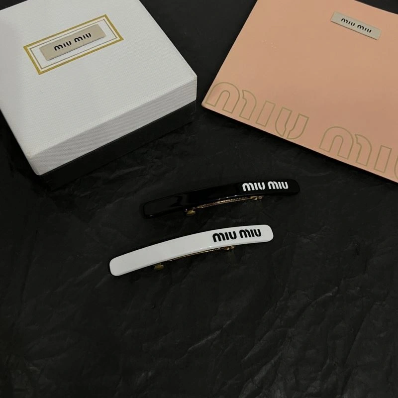 Miu Miu Hairpins ZeroBulk 213411