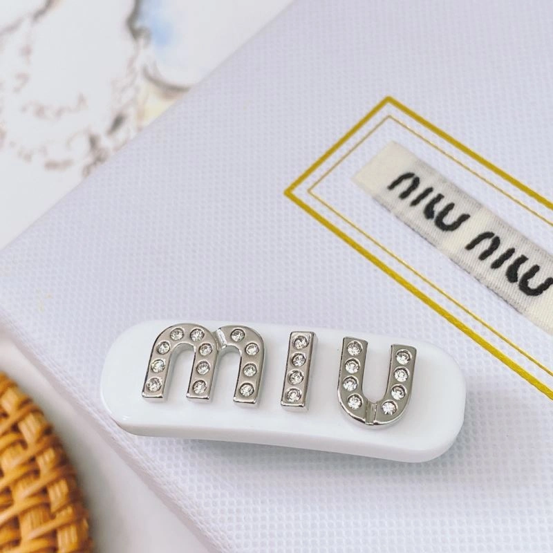 Versatile Miu Miu Hairpins 214501