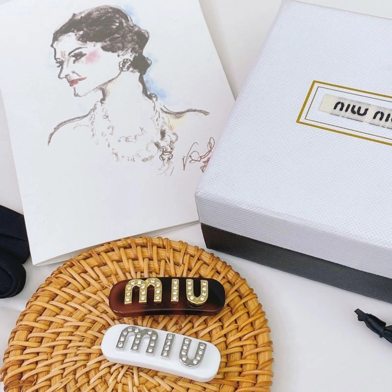 Versatile Miu Miu Hairpins 214501