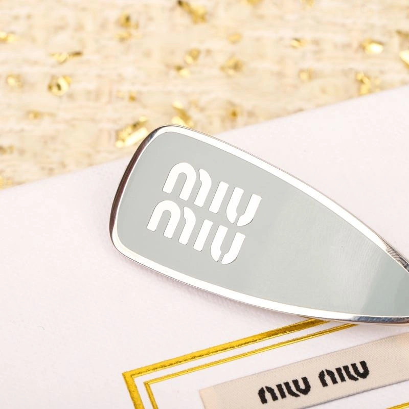 Miu Miu Hairpins Breathable 214155