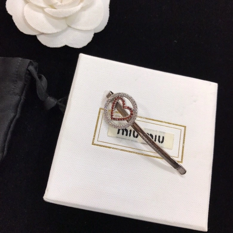Miu Miu Hairpins Trendsetting 212868