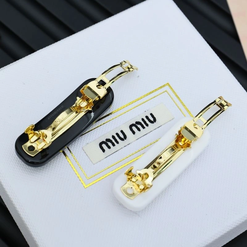 Miu Miu Hairpins Casual 212865