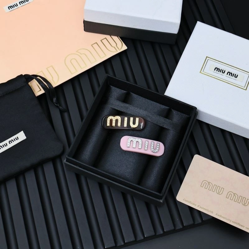 Miu Miu Hairpins ZeroBulk 212863