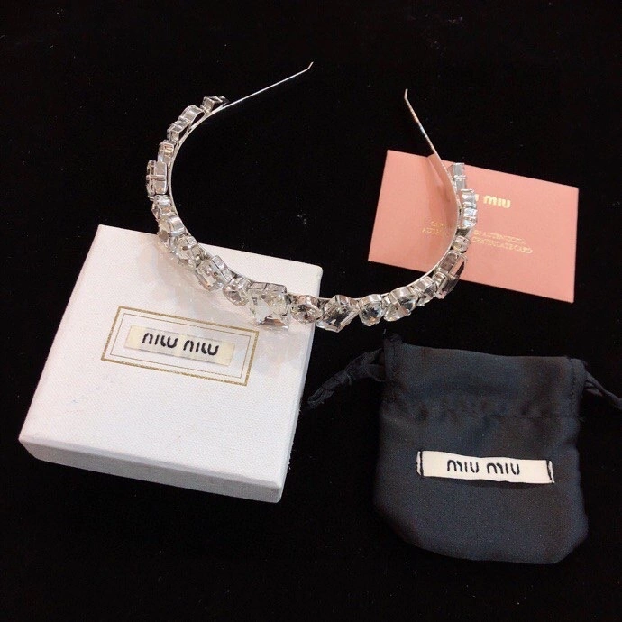 UrbanStyle Miu Miu Hairpins 211816