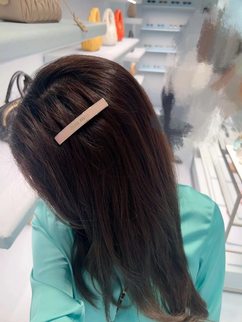 Bold Miu Miu Hairpins 211130