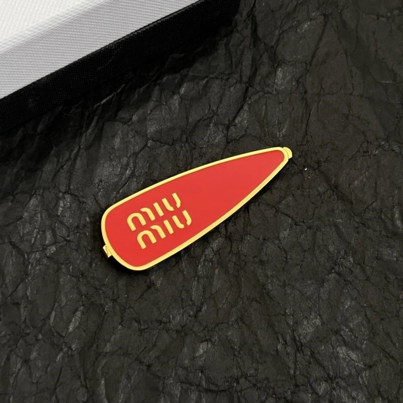 FreshLook Miu Miu Hairpins 210486