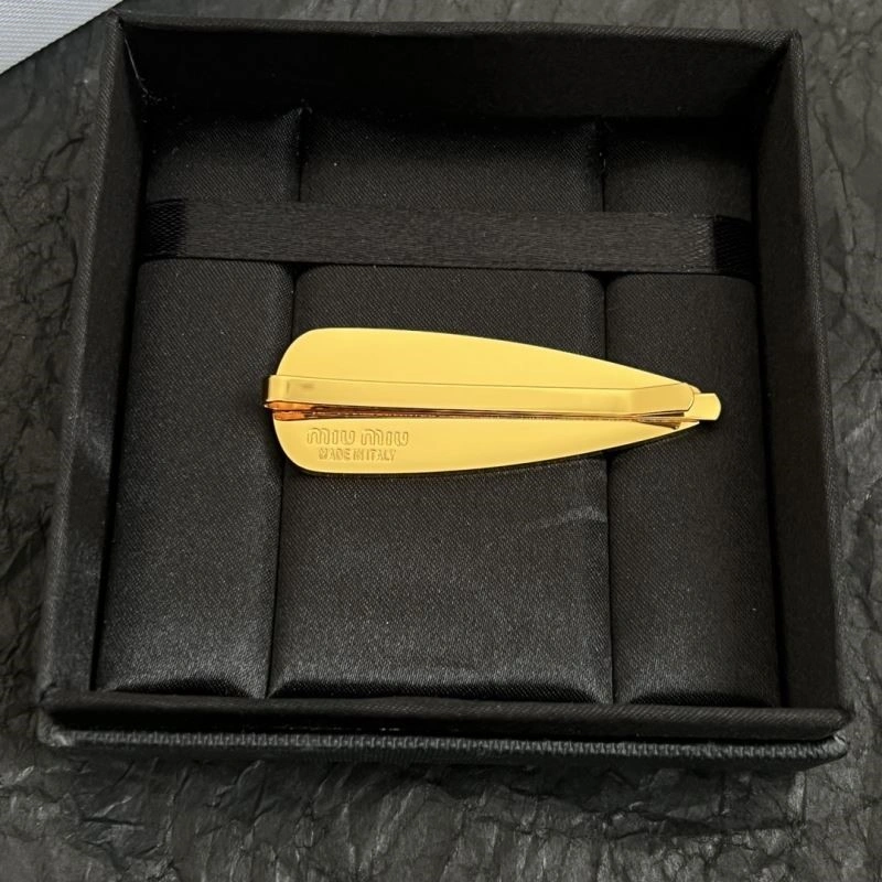 FreshLook Miu Miu Hairpins 210486