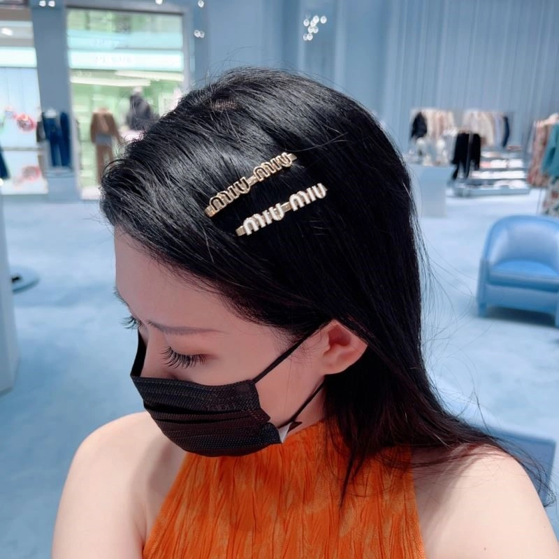 Affordable Miu Miu Hairpins 209705