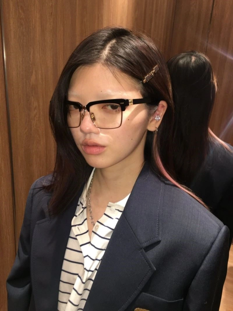 Affordable Miu Miu Hairpins 209705