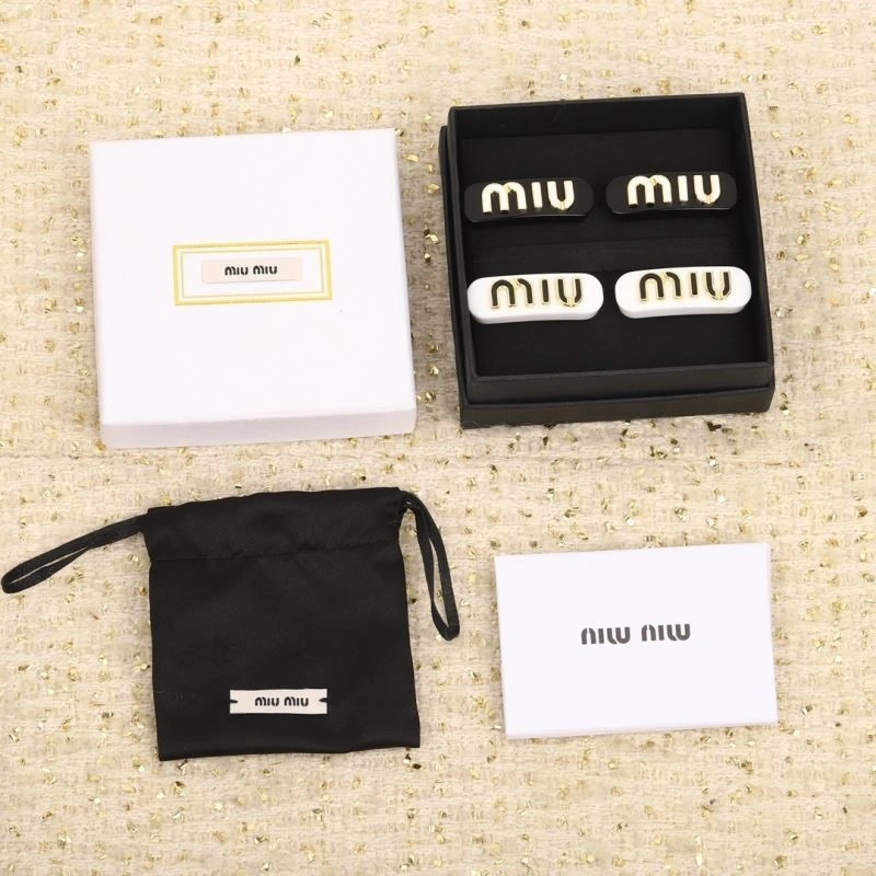 Miu Miu Hairpins TravelReady 209153