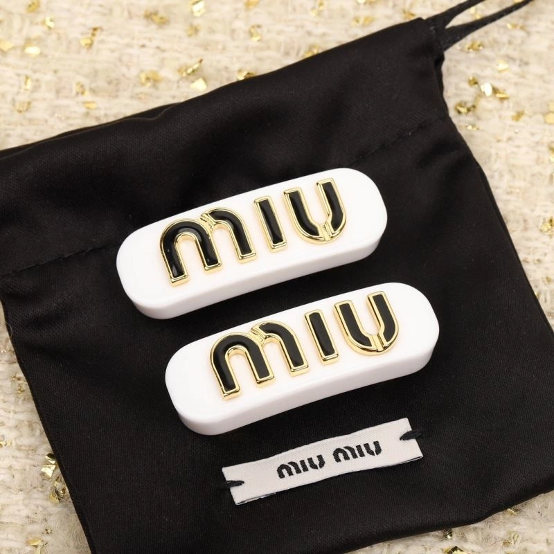 Miu Miu Hairpins TravelReady 209153