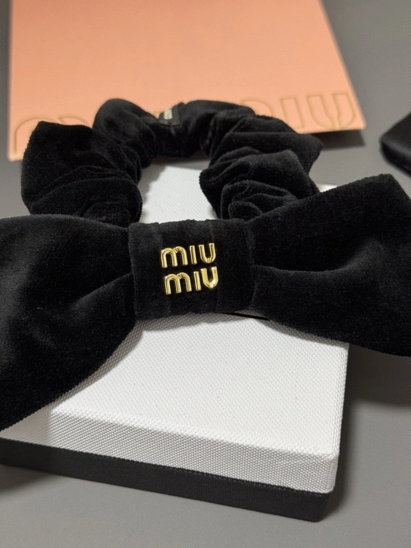 Miu Miu Hairpins SportInspired 207820