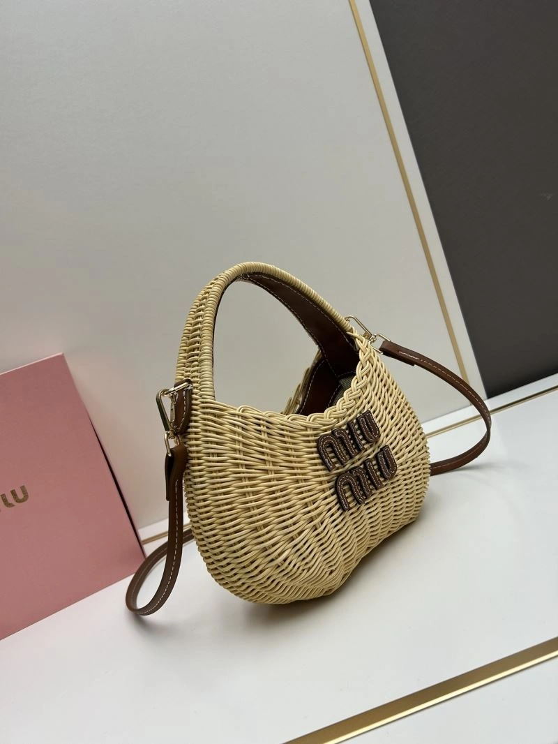 Miu Miu Hobo Bags WellDesigned 83288
