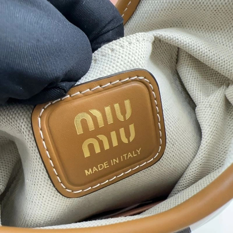 Miu Miu Hobo Bags Sleek 58282