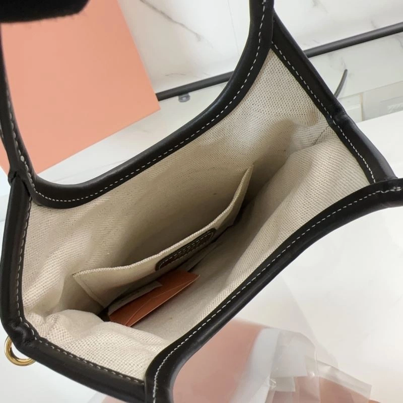 Miu Miu Hobo Bags Refined 58280
