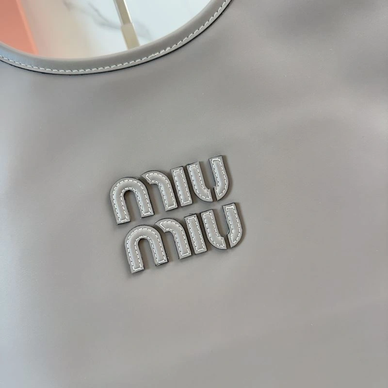 Unisex Miu Miu Hobo Bags 58278