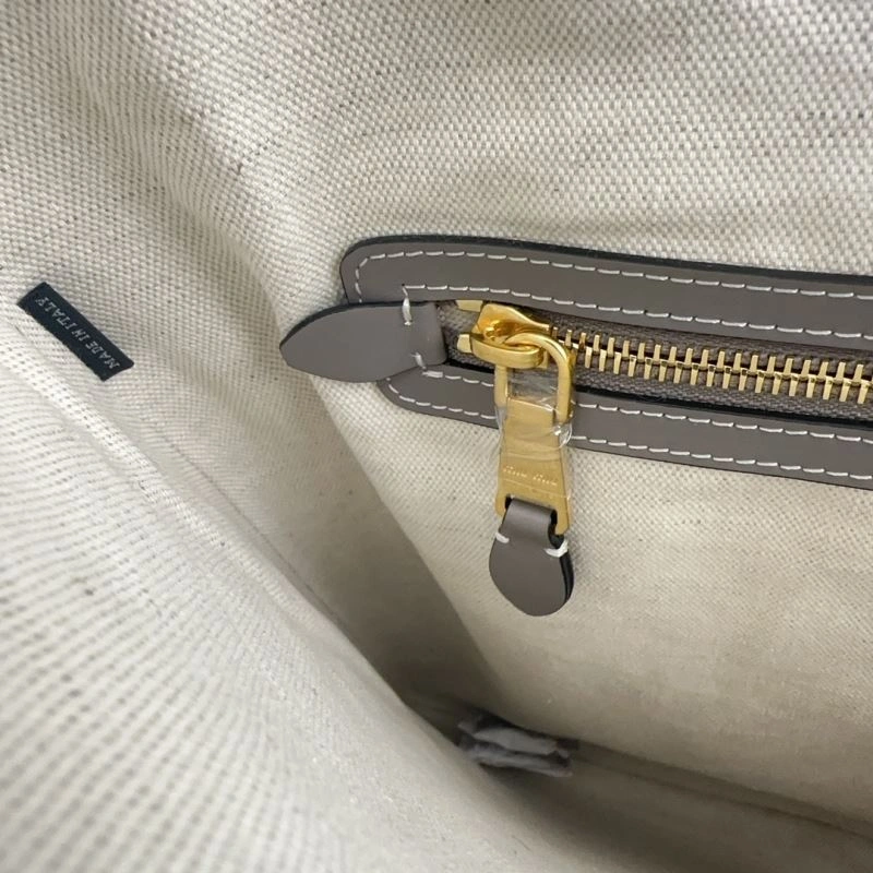 Unisex Miu Miu Hobo Bags 58278